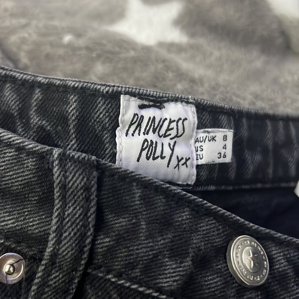 princess polly // zaiden straight leg jeans - Picture 8 of 9